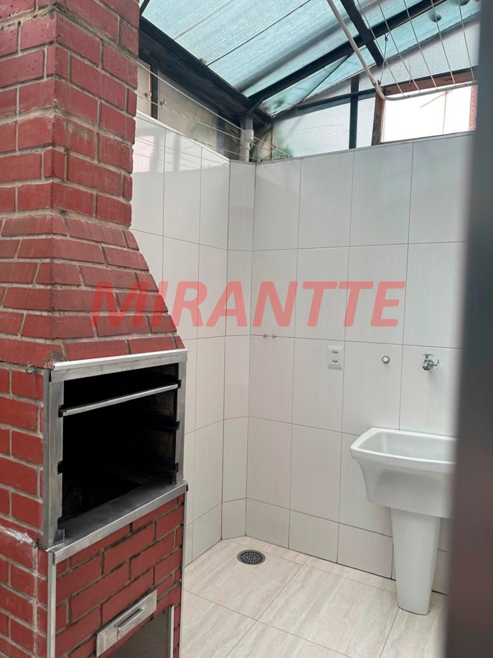 Cond. fechado de 76m² com 2 quartos em Vila Ede