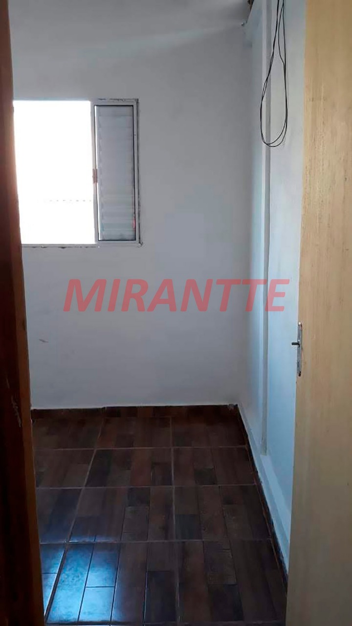 Casa terrea de 52.5m² com 2 quartos em Jardim Virginia Bianca