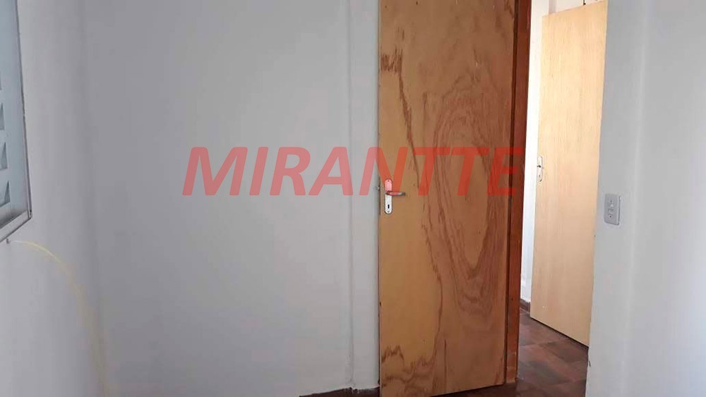 Casa terrea de 52.5m² com 2 quartos em Jardim Virginia Bianca