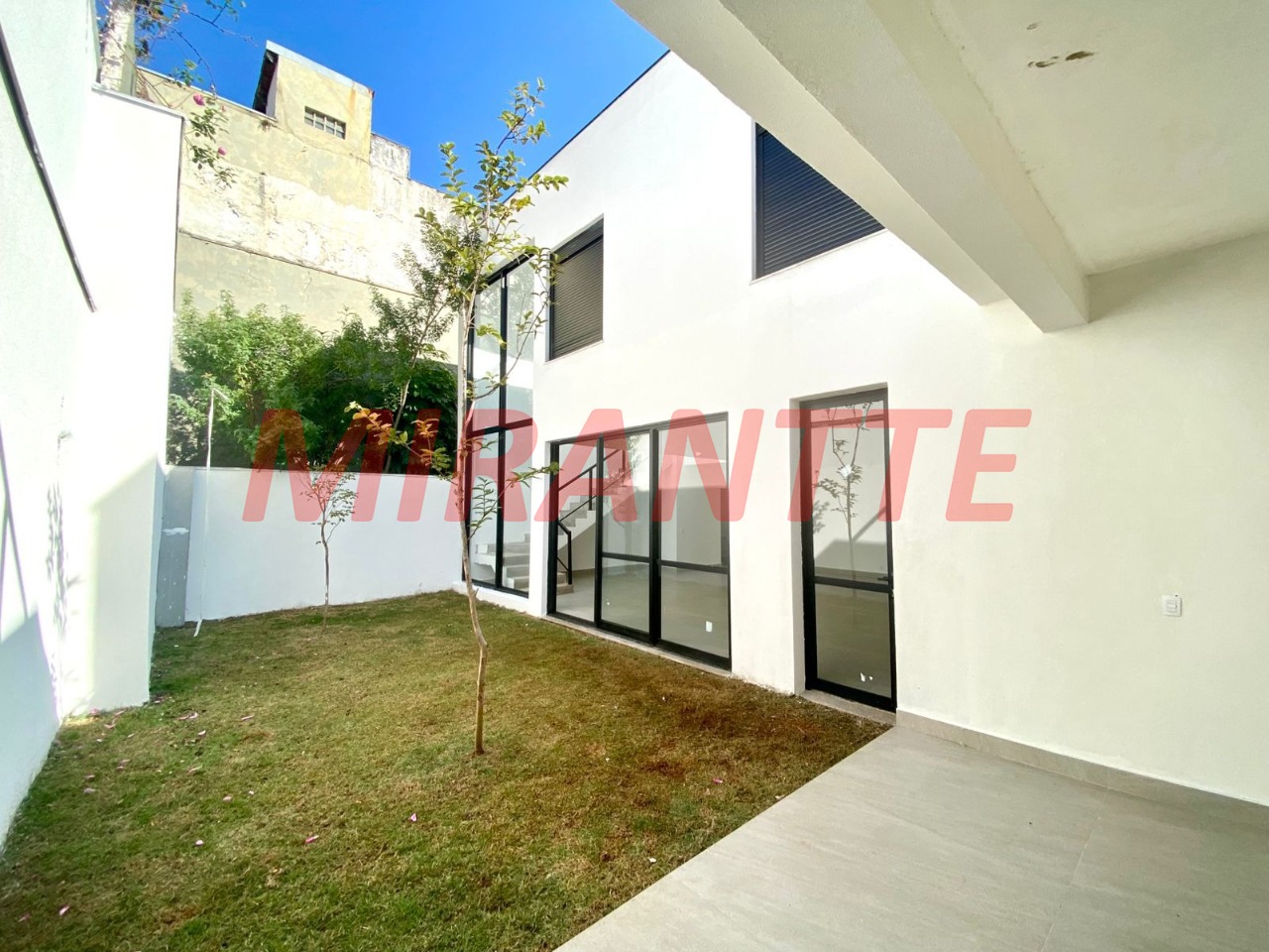 Cond. fechado de 310m² com 2 quartos em Jardim Prudência