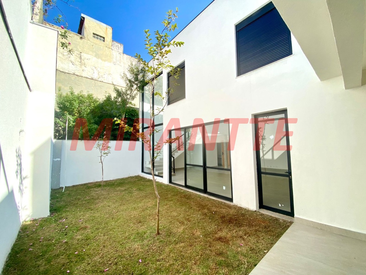Cond. fechado de 310m² com 2 quartos em Jardim Prudência