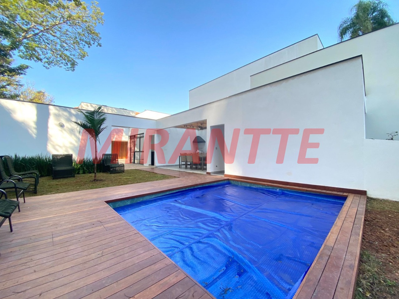 Cond. fechado de 310m² com 2 quartos em Jardim Prudência