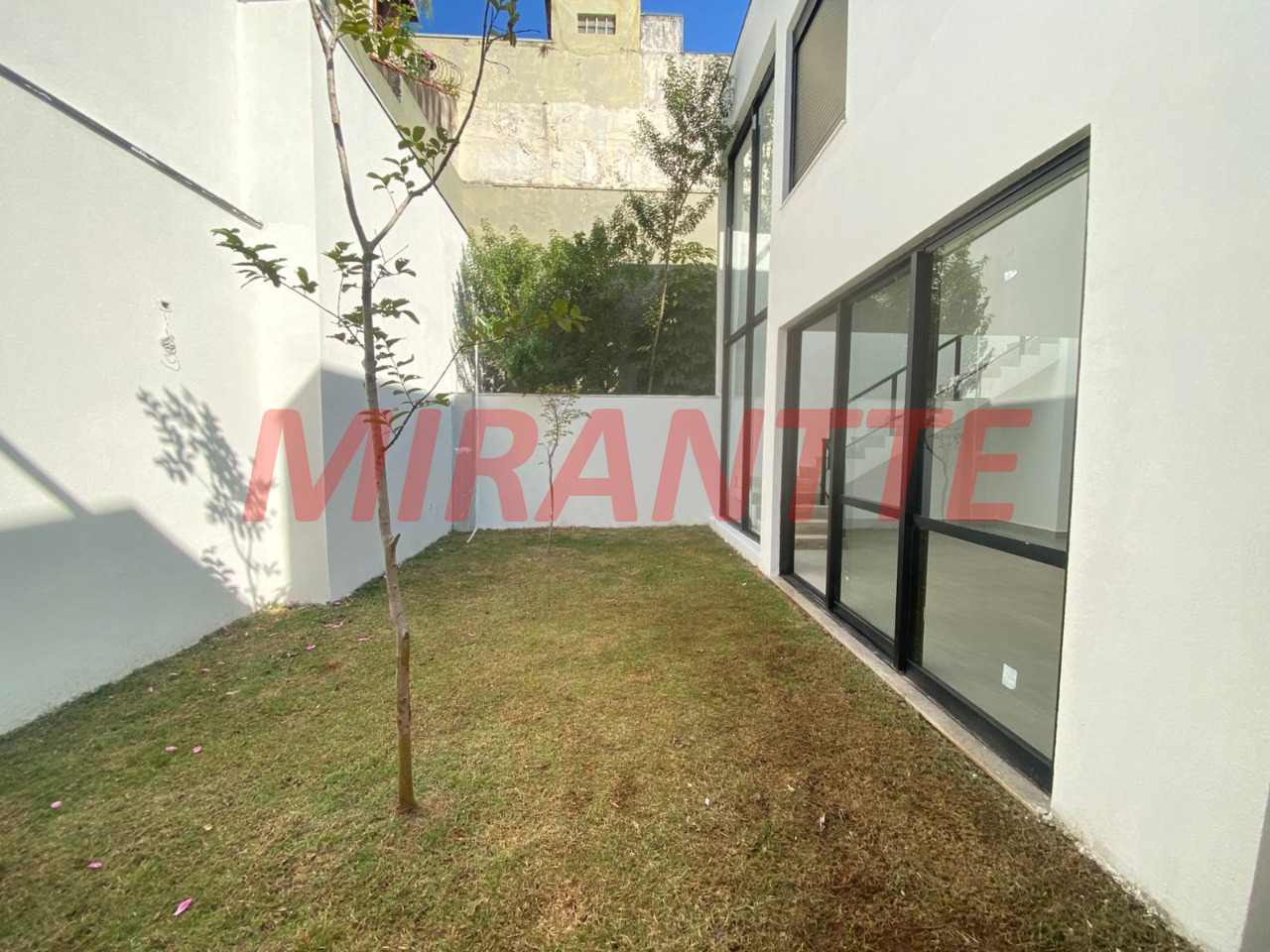 Cond. fechado de 310m² com 2 quartos em Jardim Prudência