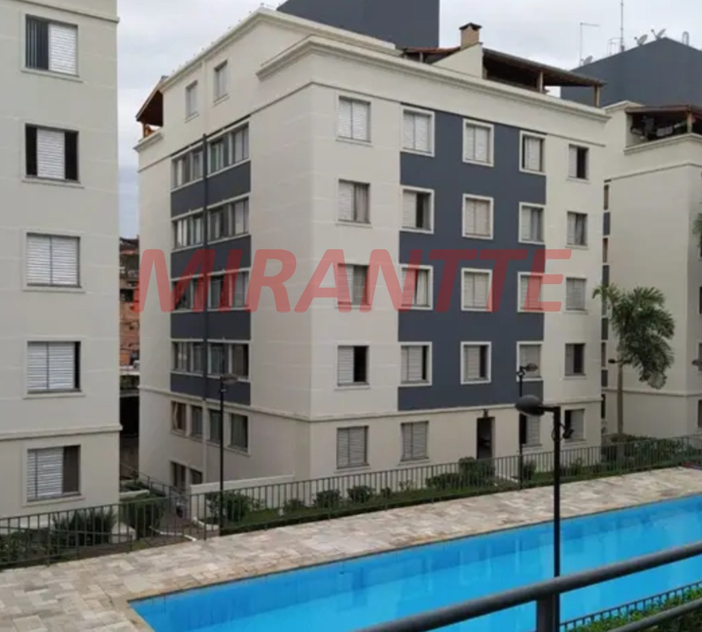 Apartamento de 50m² com 2 quartos em Vila Regina