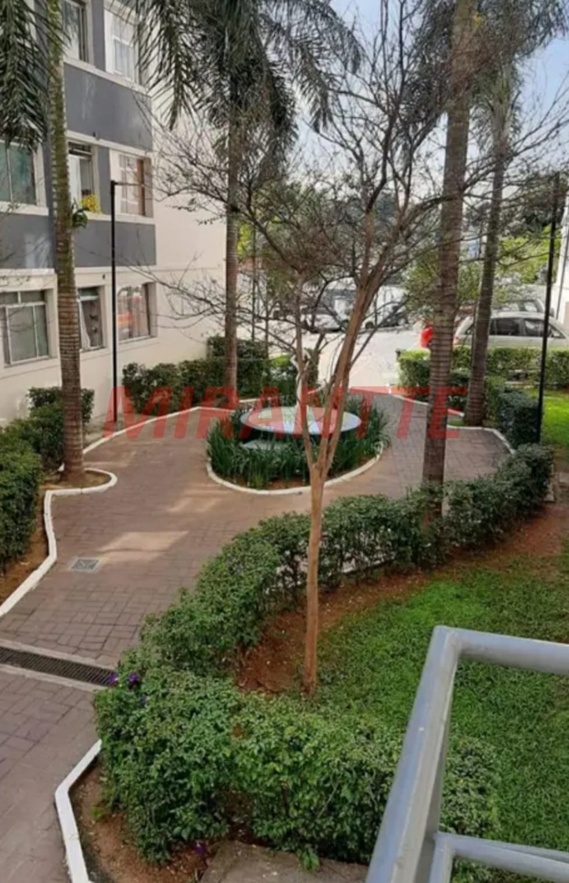 Apartamento de 50m² com 2 quartos em Vila Regina
