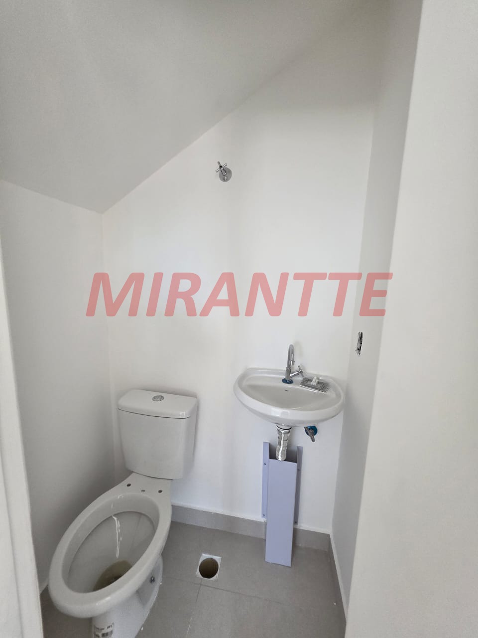 Apartamento de 51m² com 2 quartos em Santana