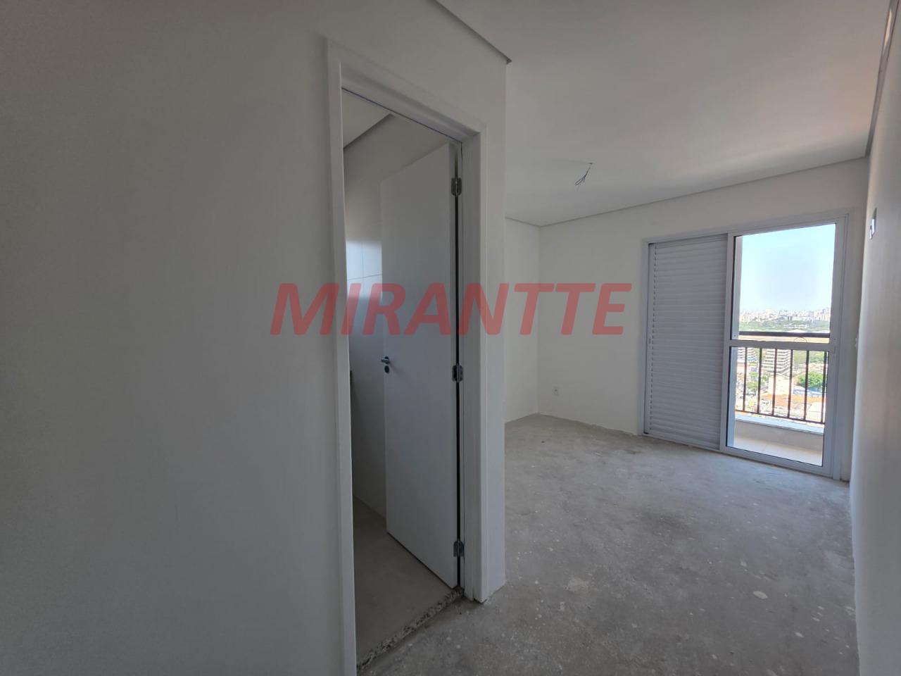 Apartamento de 51m² com 2 quartos em Santana