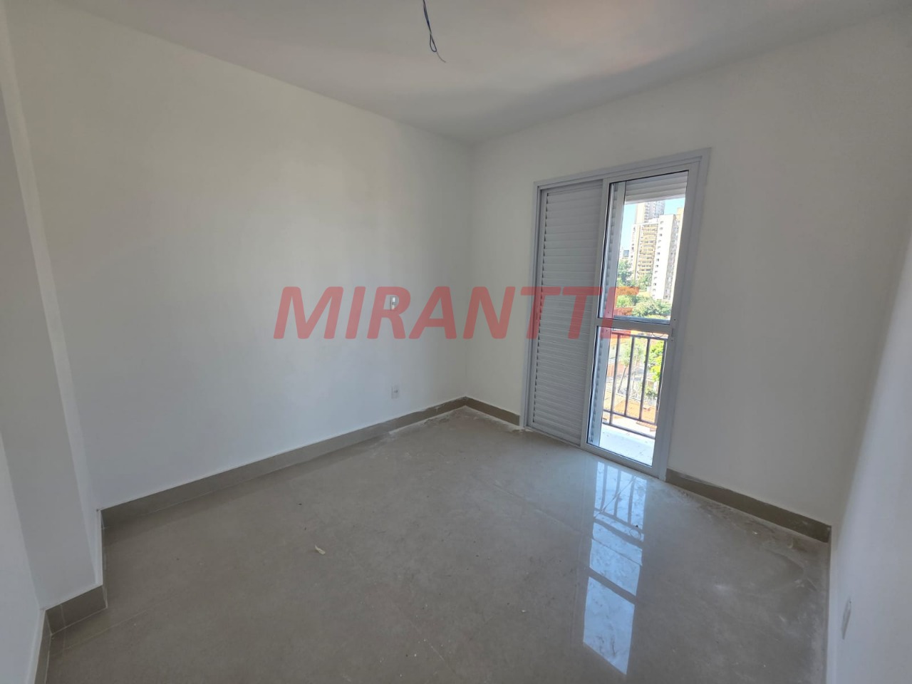 Apartamento de 51m² com 2 quartos em Santana