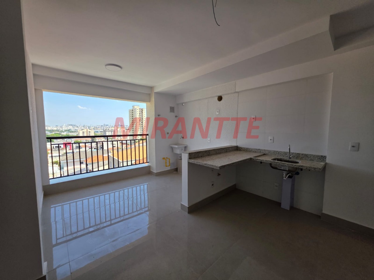 Apartamento de 51m² com 2 quartos em Santana