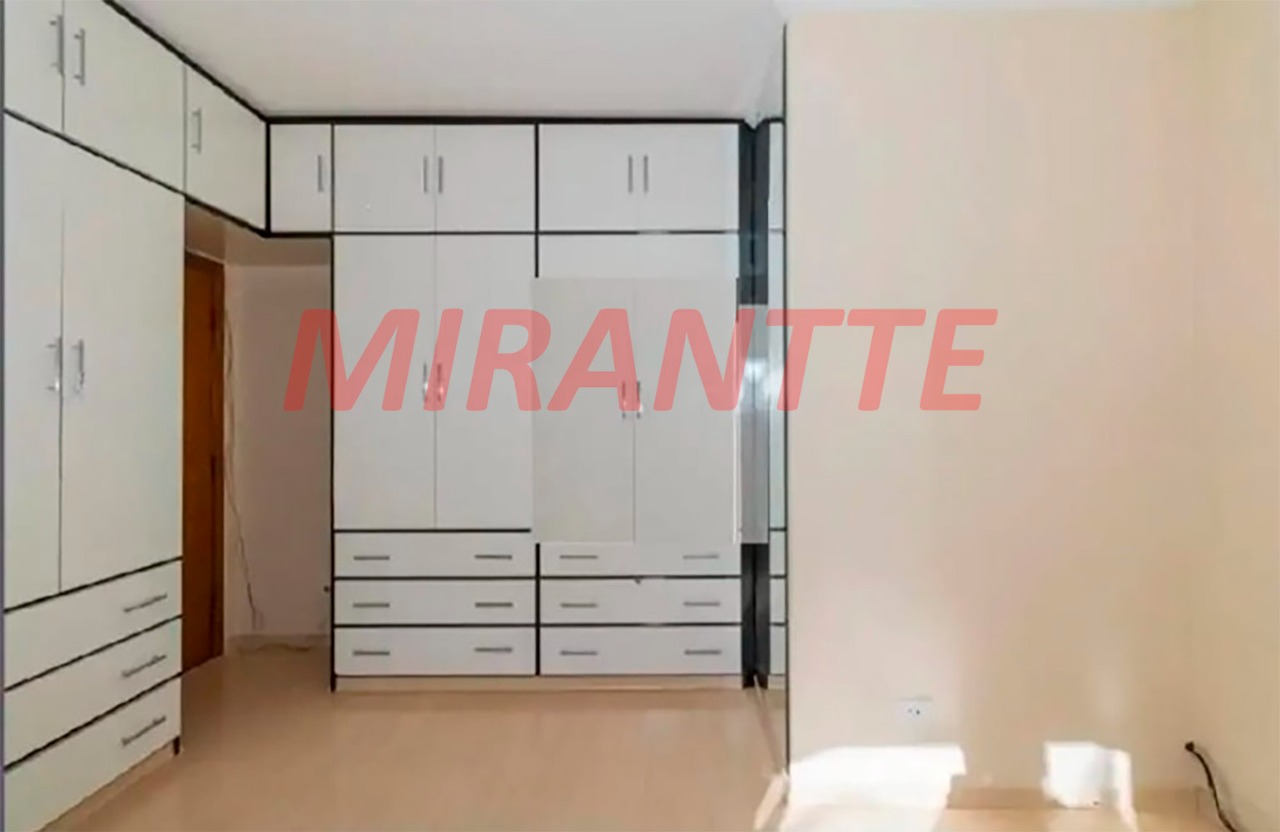 Sobrado de 210m² com 3 quartos em Vila Maria Alta