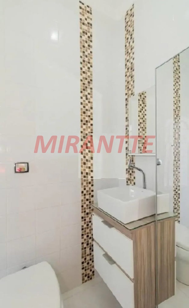 Sobrado de 210m² com 3 quartos em Vila Maria Alta