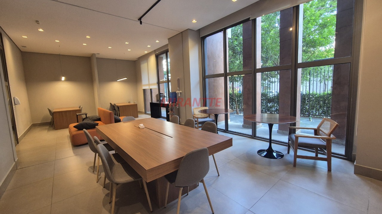Apartamento de 73m² com 2 quartos em Vila Independencia