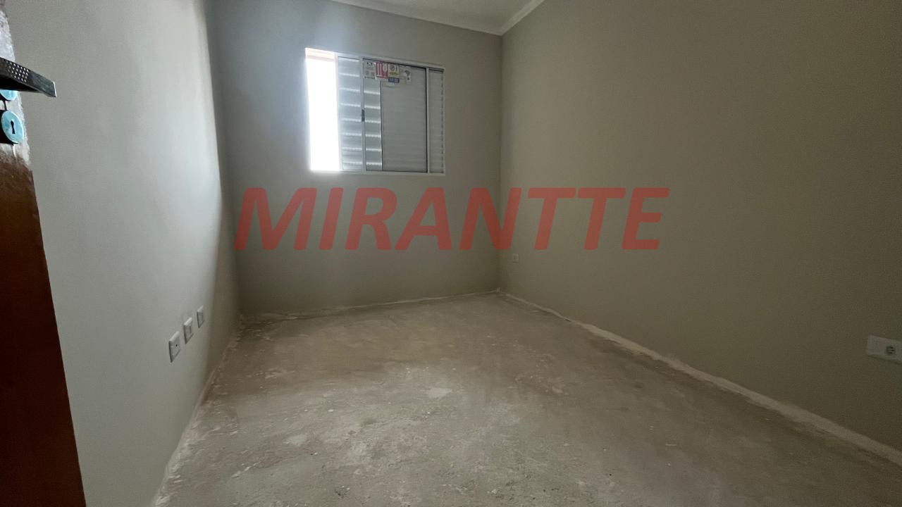Apartamento de 39.91m² com 2 quartos em Água Fria