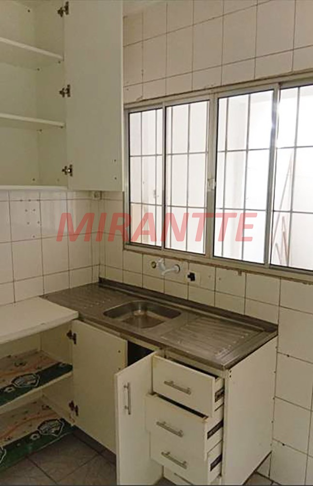 Sobrado de 70m² com 2 quartos em Vila Souza