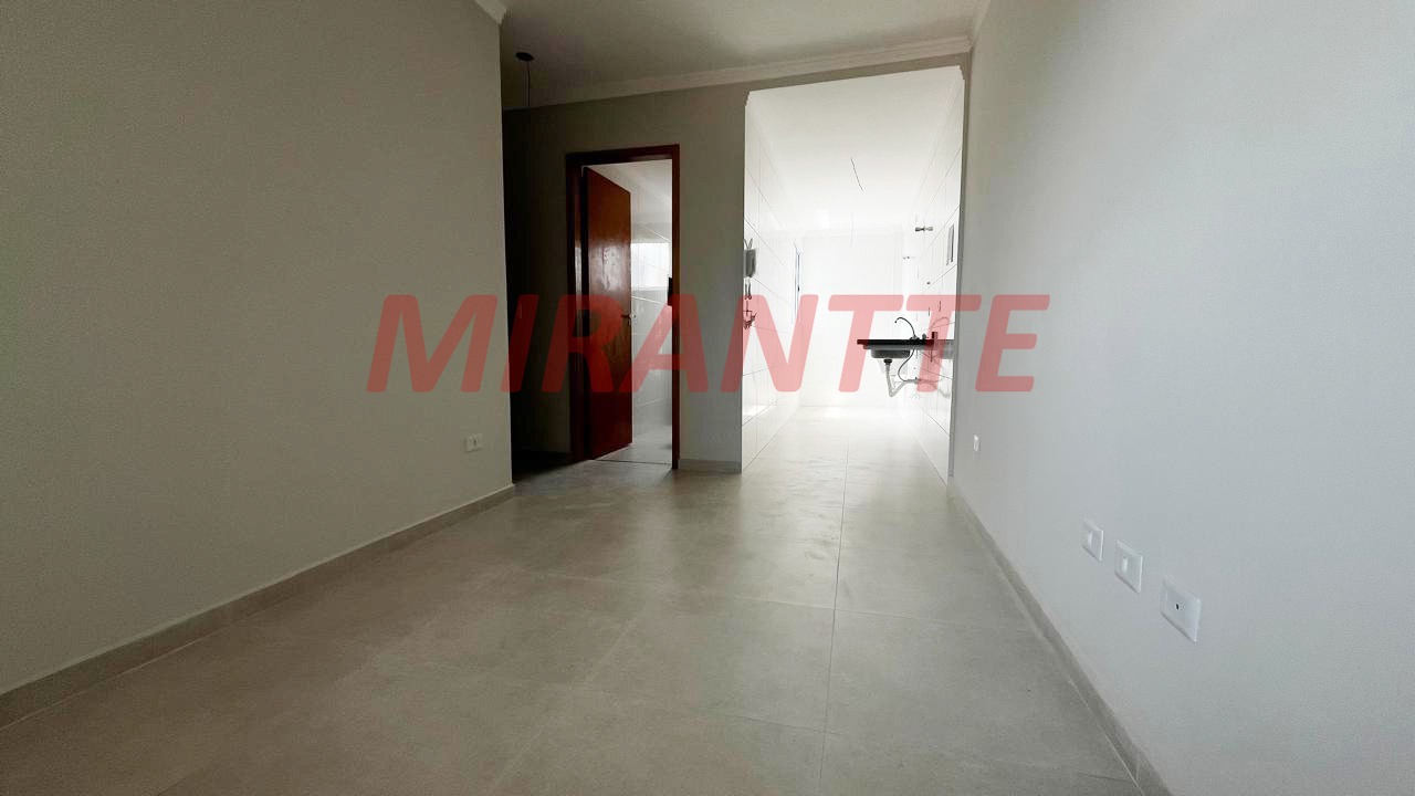Apartamento de 39.91m² com 2 quartos em Água Fria