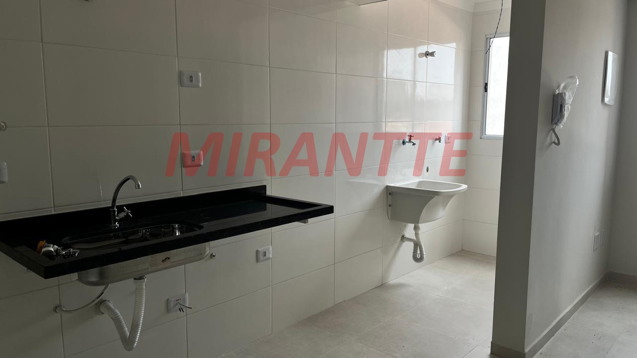 Apartamento de 31.26m² com 1 quartos em Água Fria