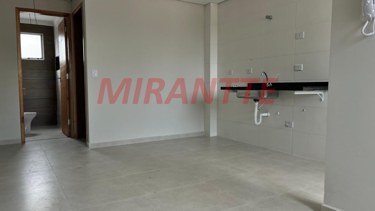 Apartamento de 31.26m² com 1 quartos em Água Fria