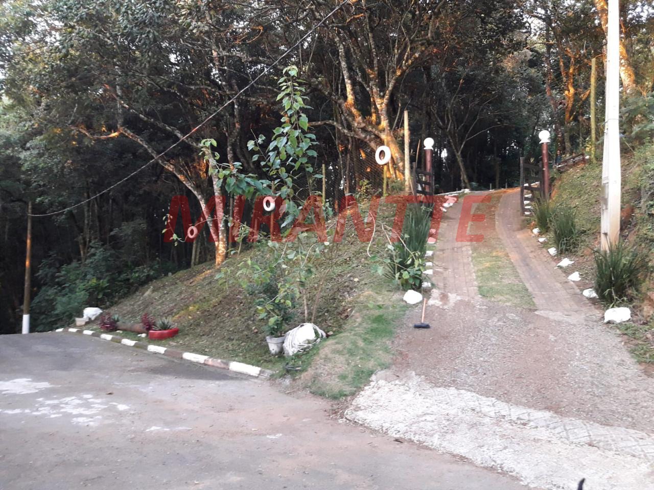 Cond. fechado de 100m² com 2 quartos em Boa Vista