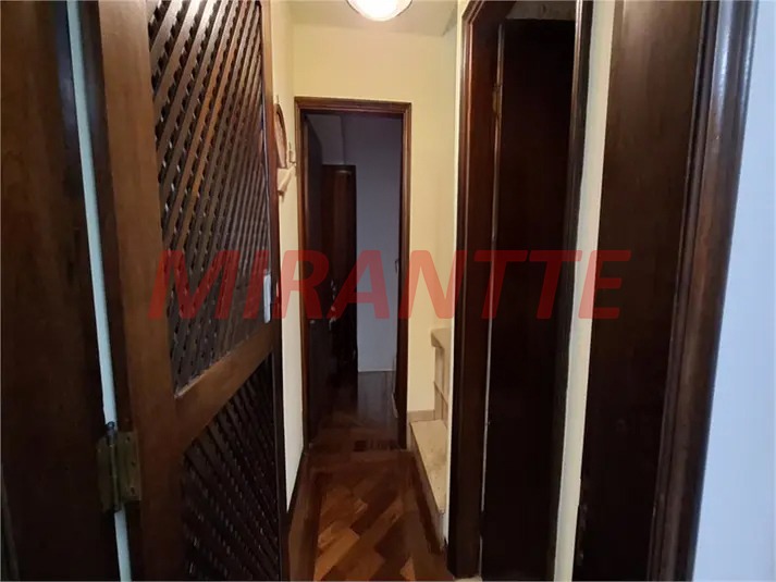 Sobrado de 149m² com 4 quartos em Jardim das Laranjeiras