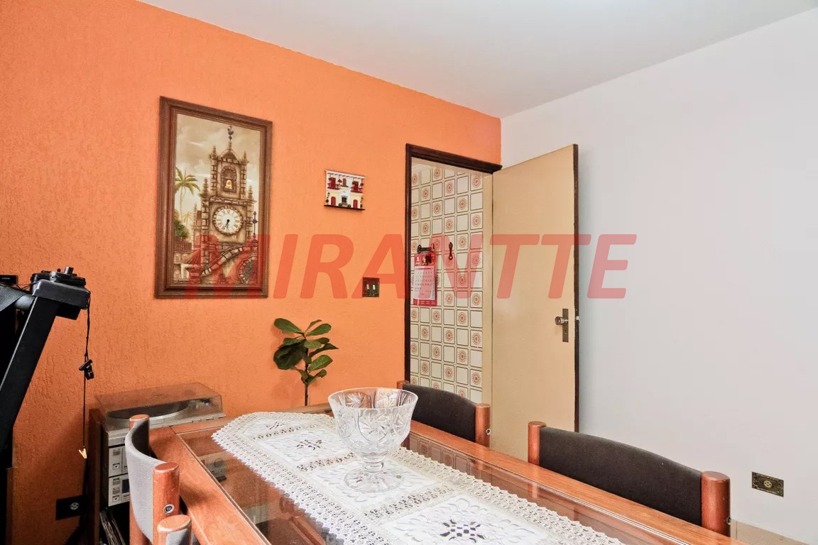 Sobrado de 149m² com 4 quartos em Jardim das Laranjeiras