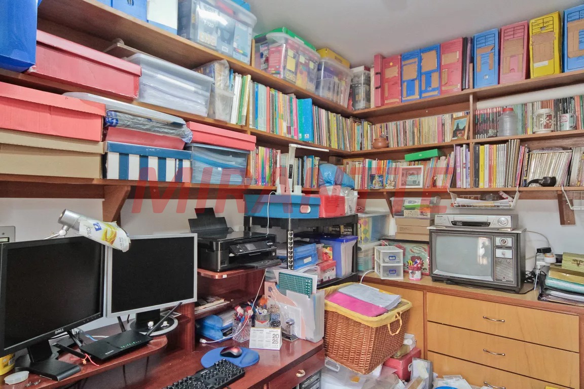 Sobrado de 149m² com 4 quartos em Jardim das Laranjeiras