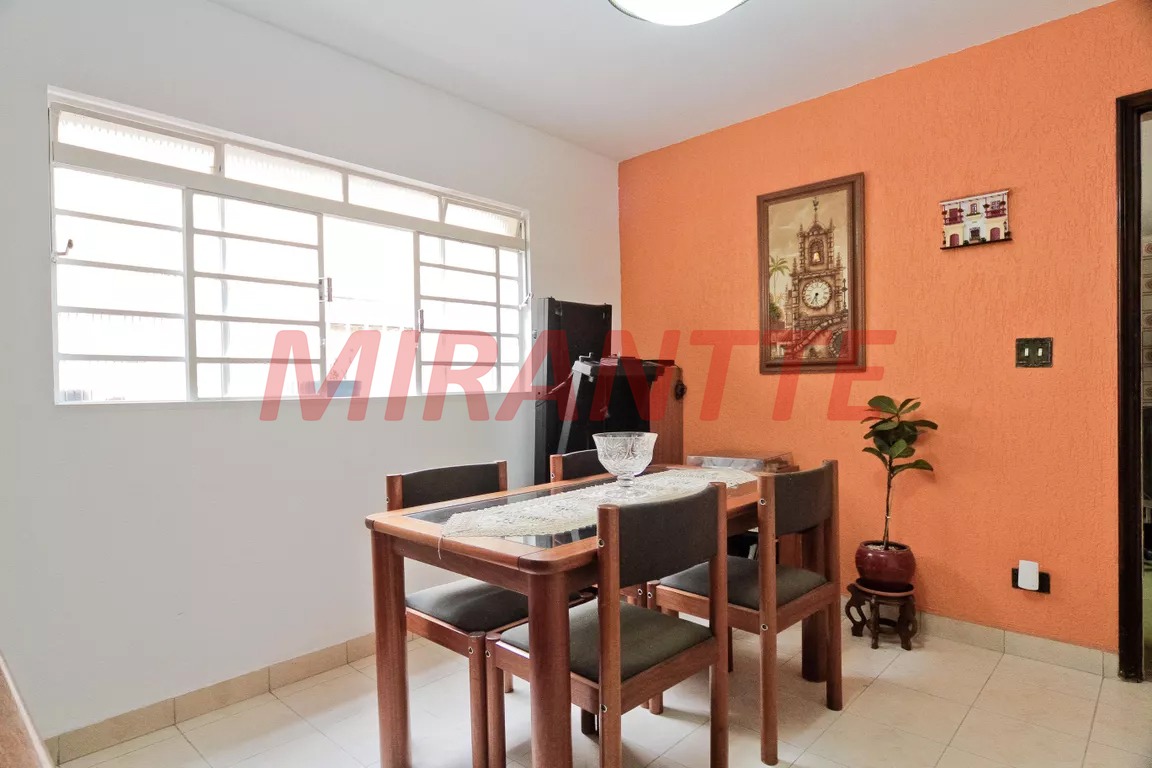 Sobrado de 149m² com 4 quartos em Jardim das Laranjeiras