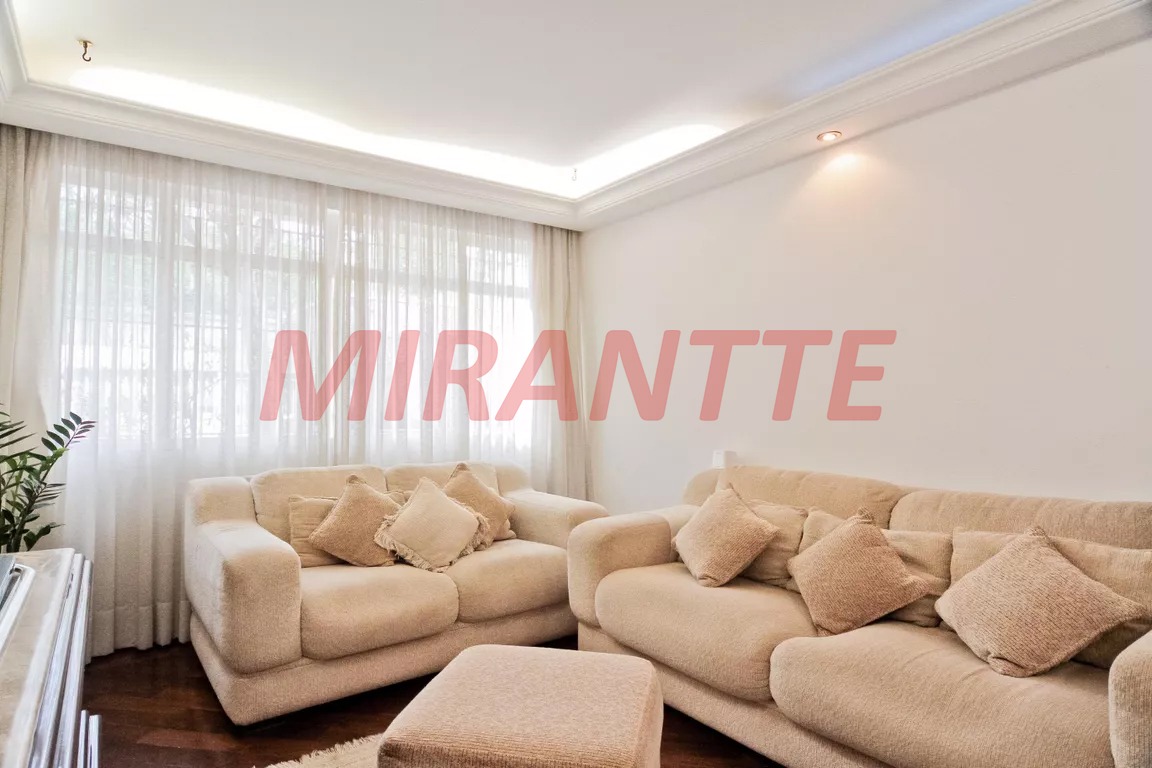 Sobrado de 149m² com 4 quartos em Jardim das Laranjeiras