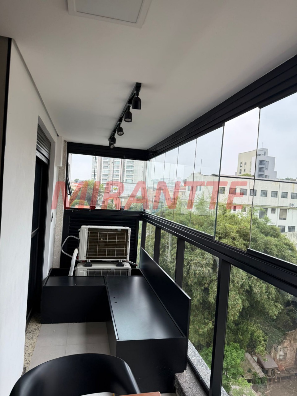 Apartamento de 58m² com 2 quartos em Vila Ester (Zona Norte)