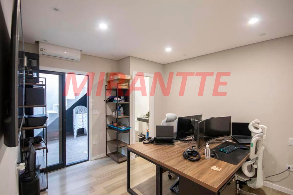 Sobrado de 133m² com 3 quartos em Parada Inglesa