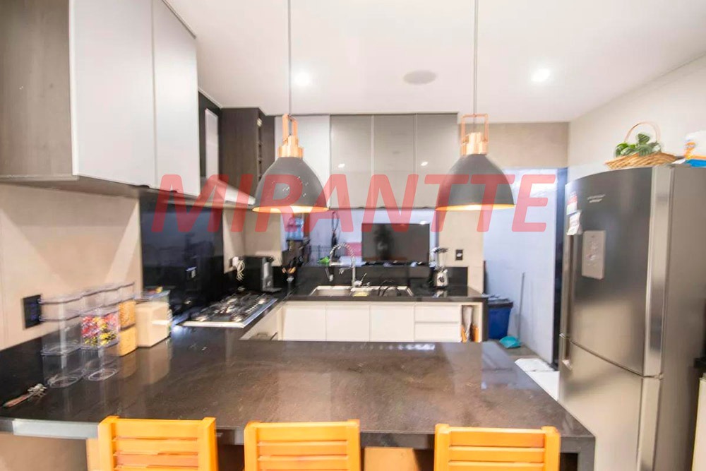 Sobrado de 133m² com 3 quartos em Parada Inglesa
