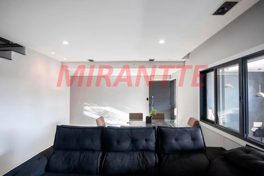 Sobrado de 133m² com 3 quartos em Parada Inglesa