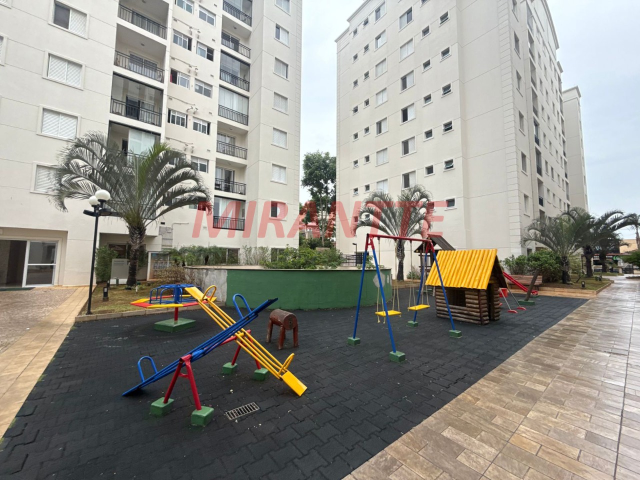 Apartamento de 53m² com 2 quartos em Jardim Brasil (Zona Norte)