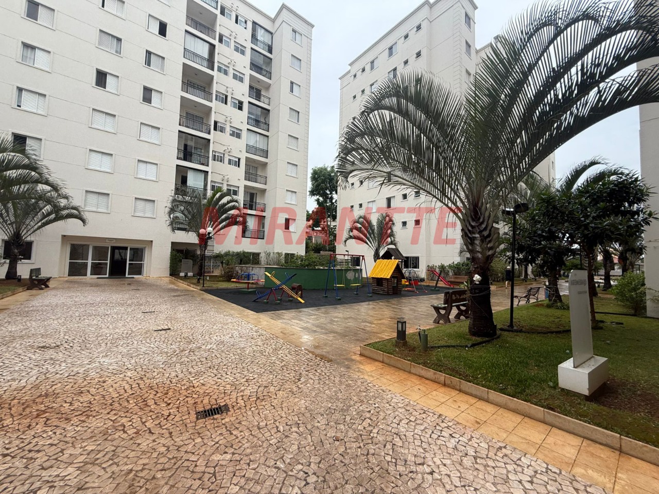 Apartamento de 53m² com 2 quartos em Jardim Brasil (Zona Norte)