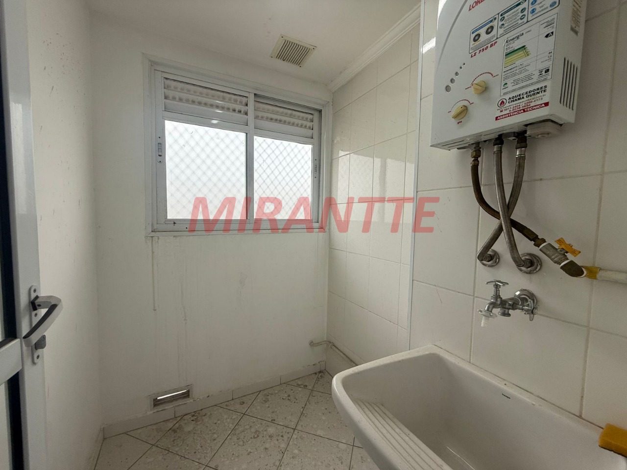 Apartamento de 53m² com 2 quartos em Jardim Brasil (Zona Norte)