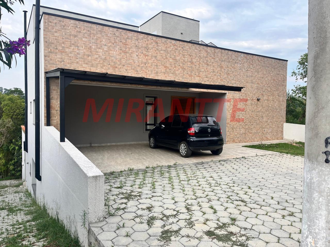 Cond. fechado de 0.01m² com 3 quartos em Santa Inês