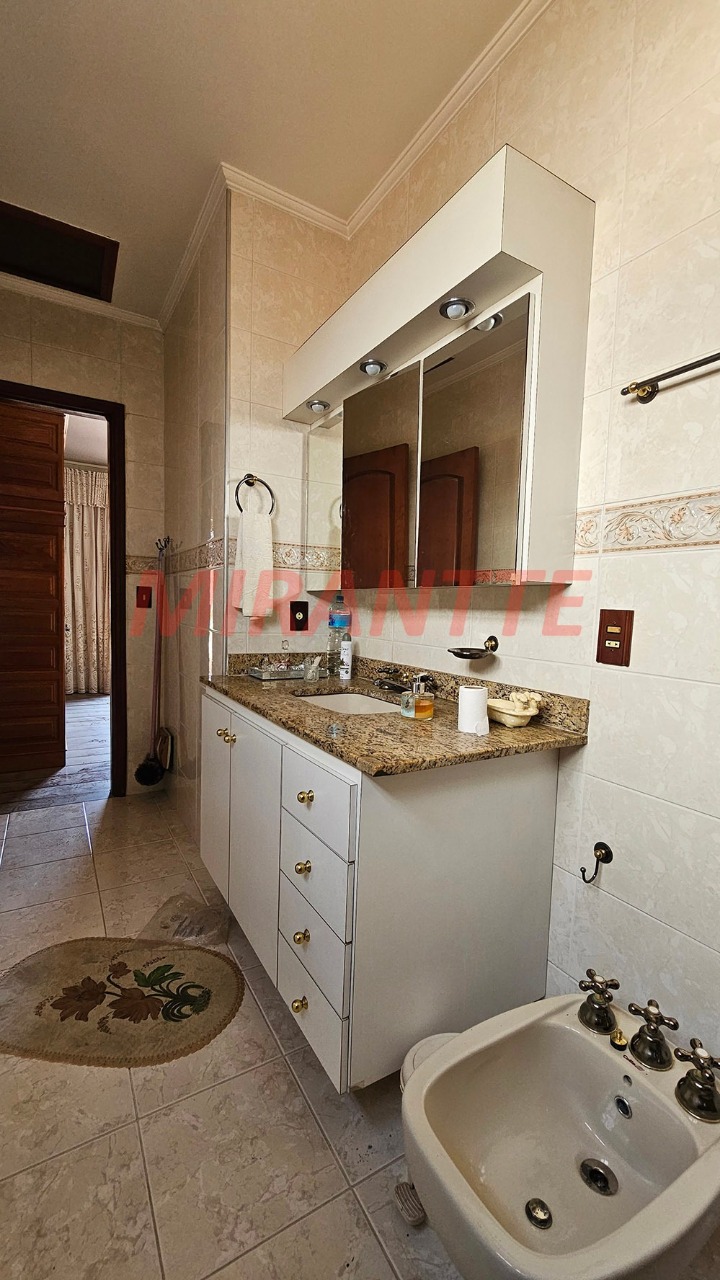 Sobrado de 380m² com 7 quartos em Jardim Brasil (Zona Norte)
