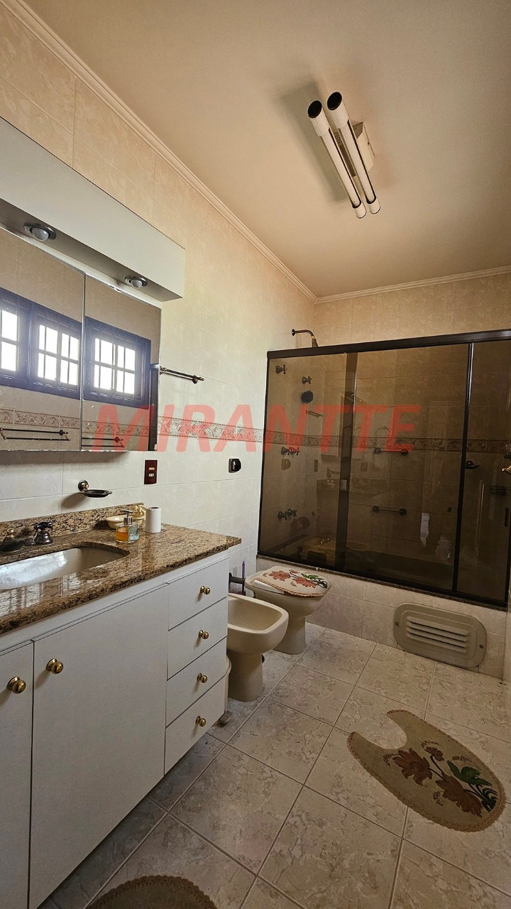 Sobrado de 380m² com 7 quartos em Jardim Brasil (Zona Norte)