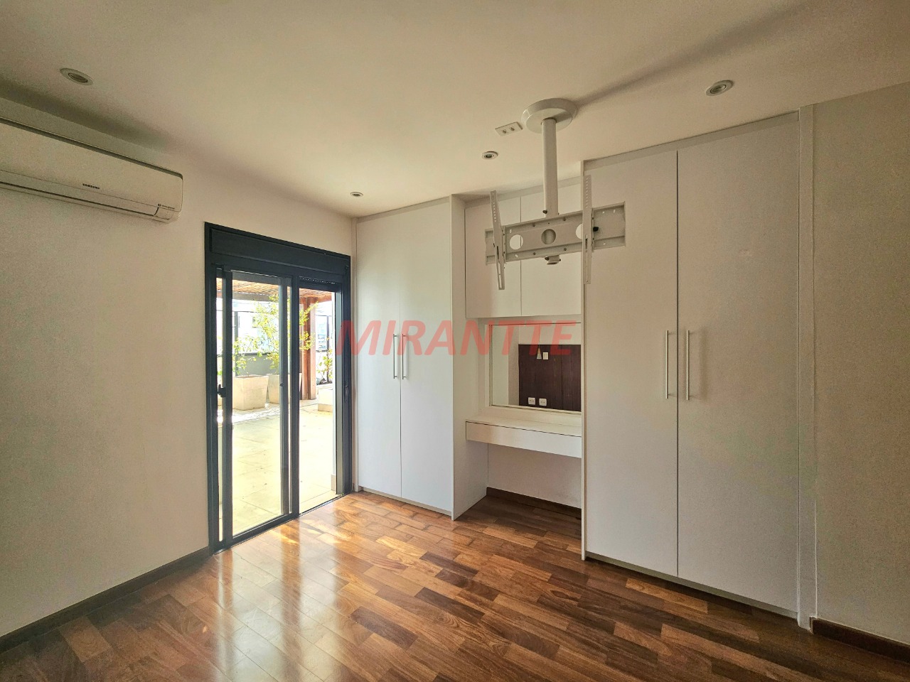 Cobertura de 136m² com 1 quartos em Vila Olimpia