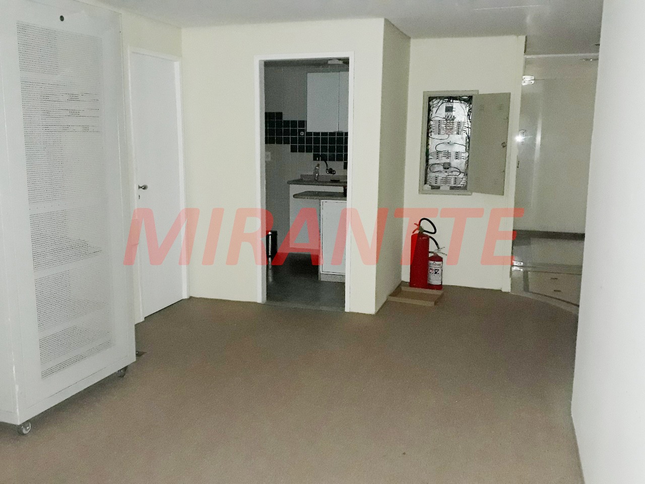 Conjunto comercial de 195m² em Centro