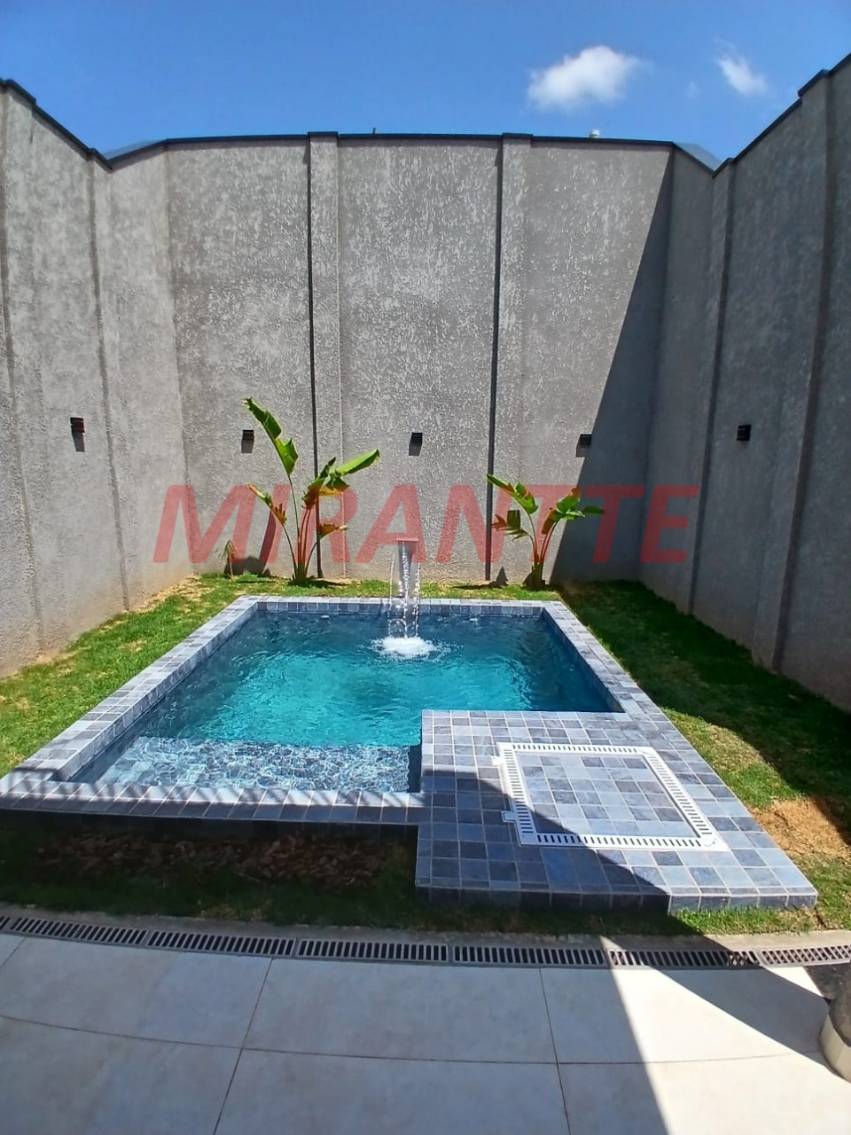 Cond. fechado de 126m² com 3 quartos em santana de parnaiba