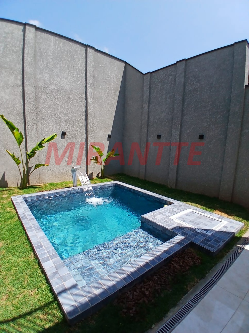 Cond. fechado de 126m² com 3 quartos em santana de parnaiba
