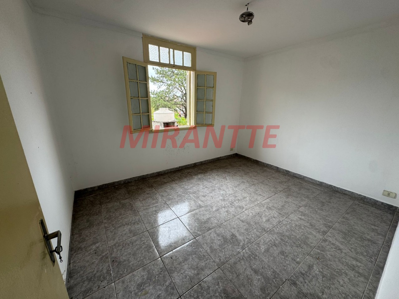 Sobrado de 90m² com 2 quartos em Casa Verde