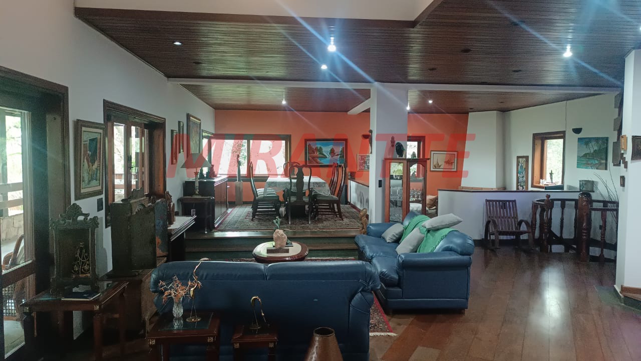 Cond. fechado de 803.54m² em Caraguata
