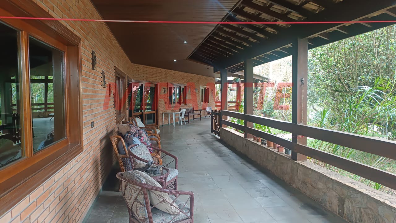 Cond. fechado de 803.54m² em Caraguata