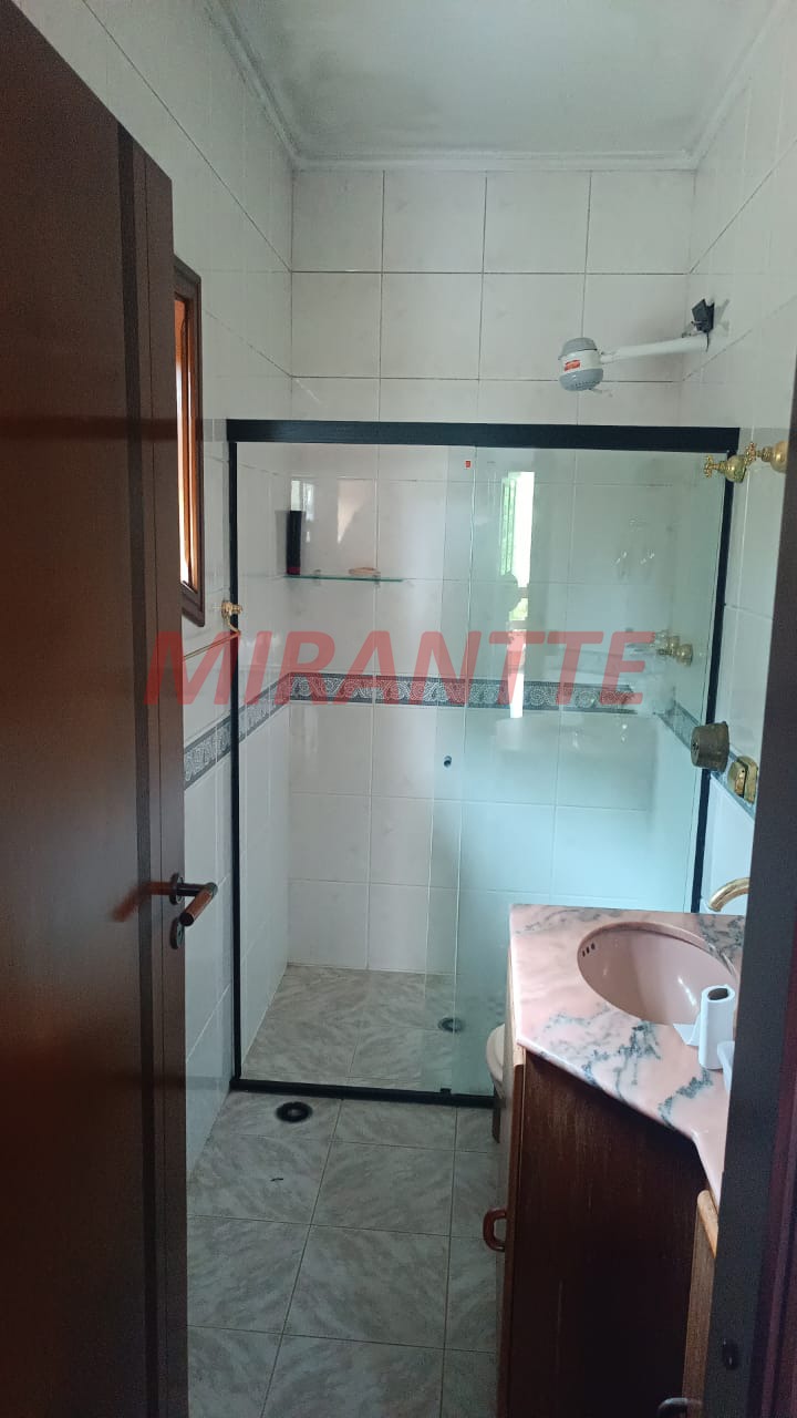 Cond. fechado de 803.54m² em Caraguata