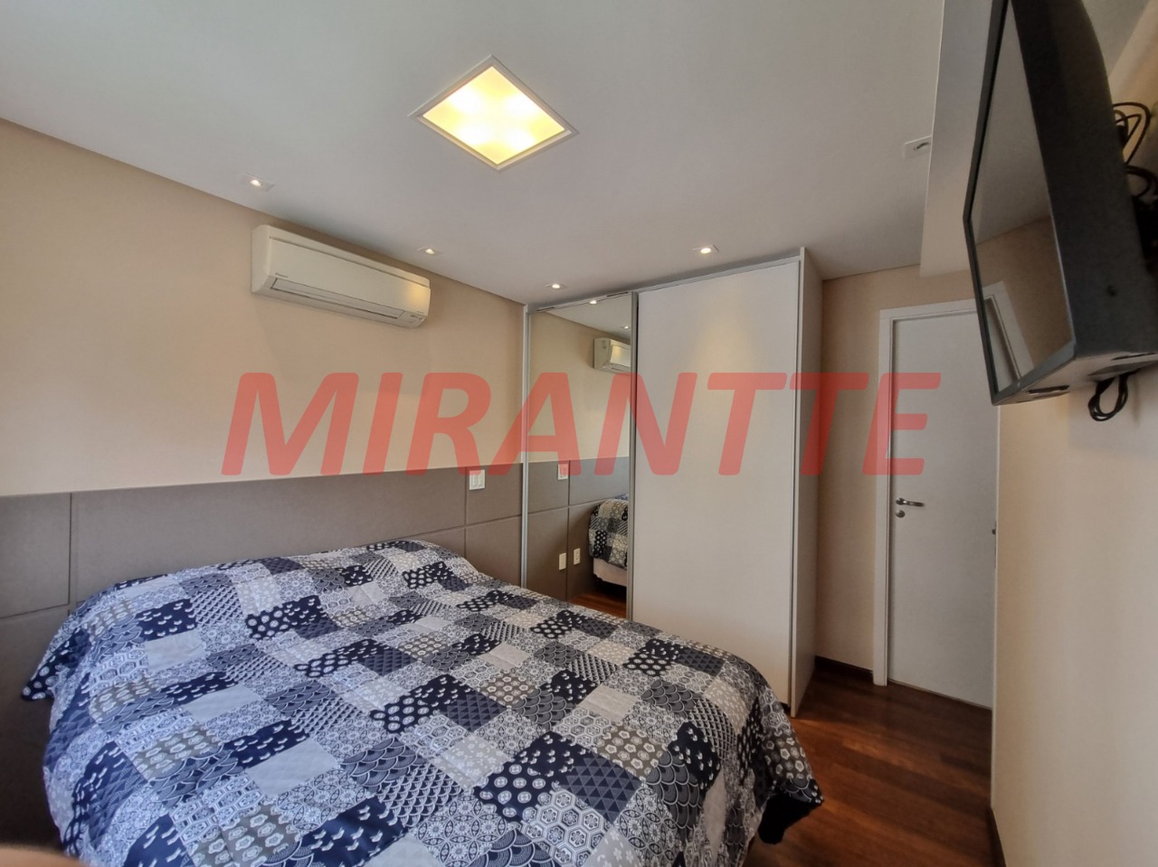 Apartamento de 64m² com 2 quartos em Vila Anglo Brasileira