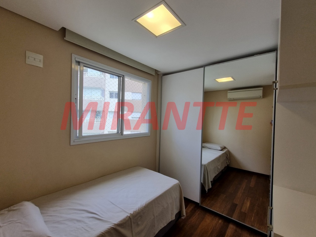 Apartamento de 64m² com 2 quartos em Vila Anglo Brasileira
