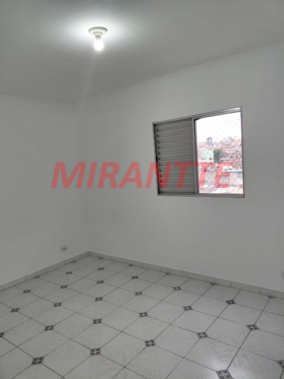 Apartamento de 62m² com 2 quartos em Vila Santa Maria