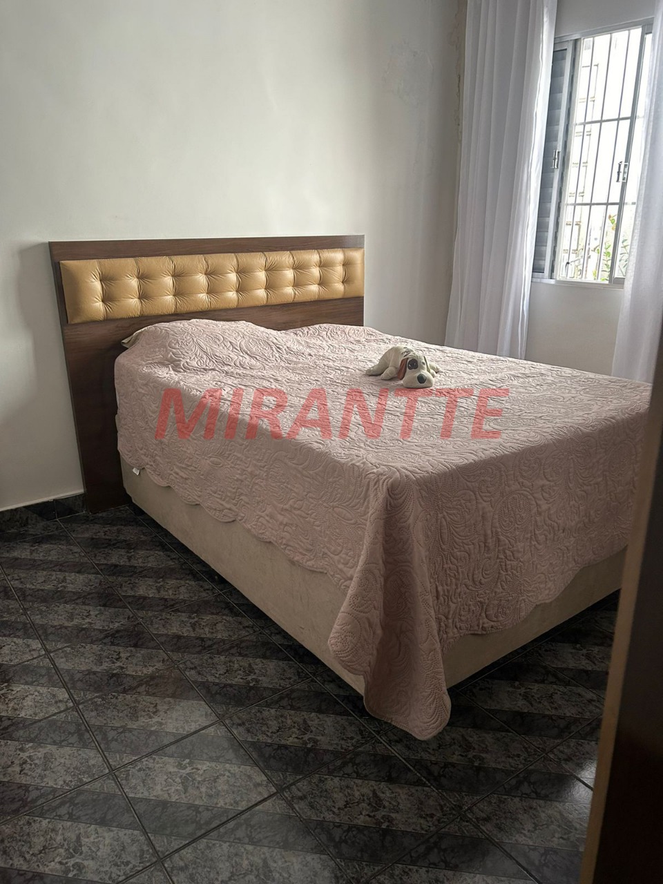 Casa terrea de 300m² com 6 quartos em Vila Vitório Mazzei