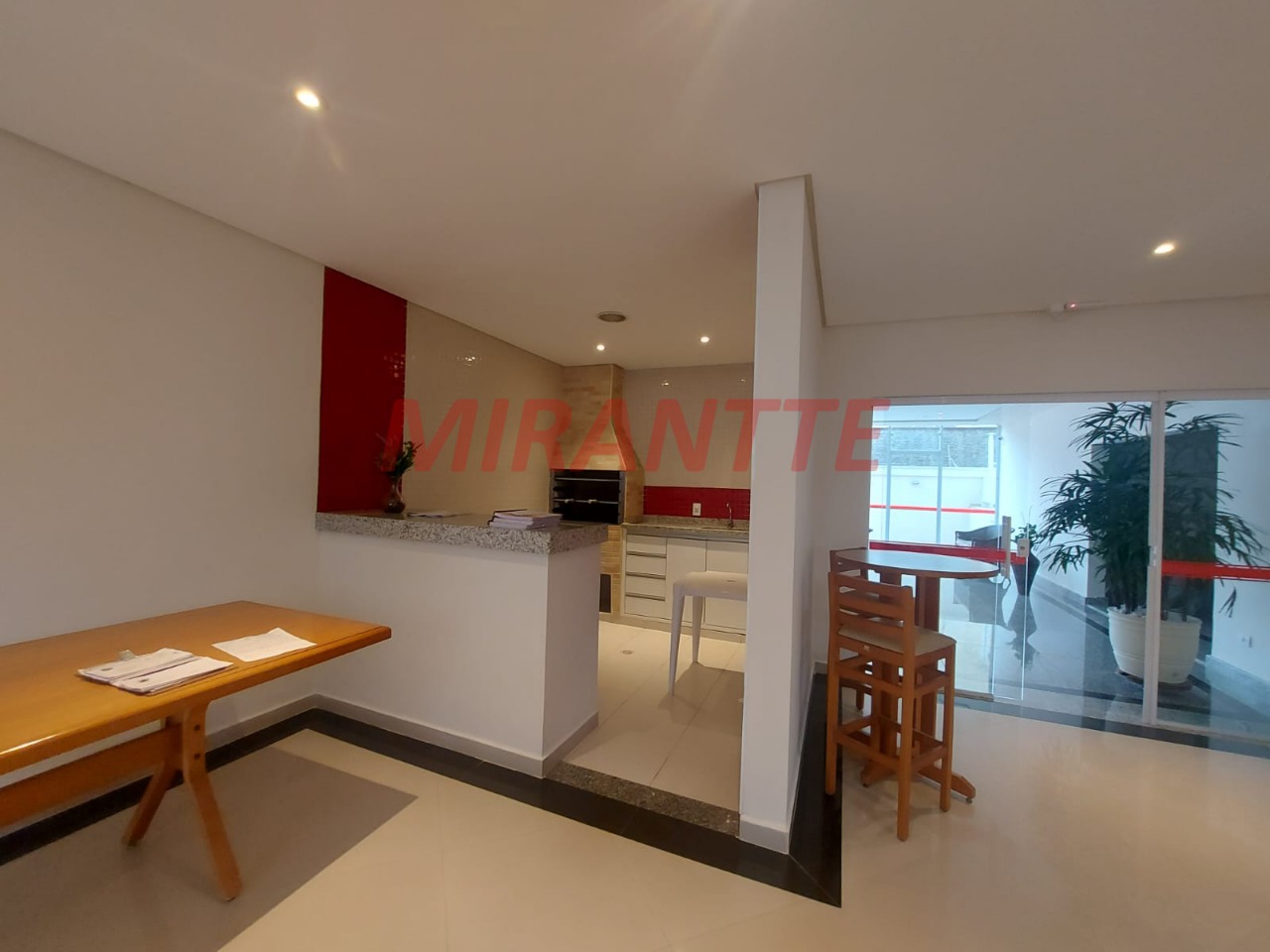 Apartamento de 133m² com 3 quartos em Água Fria